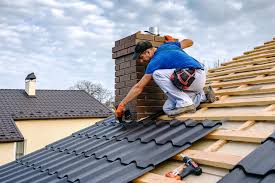  Junction City, KS Roofing Contractor Pros